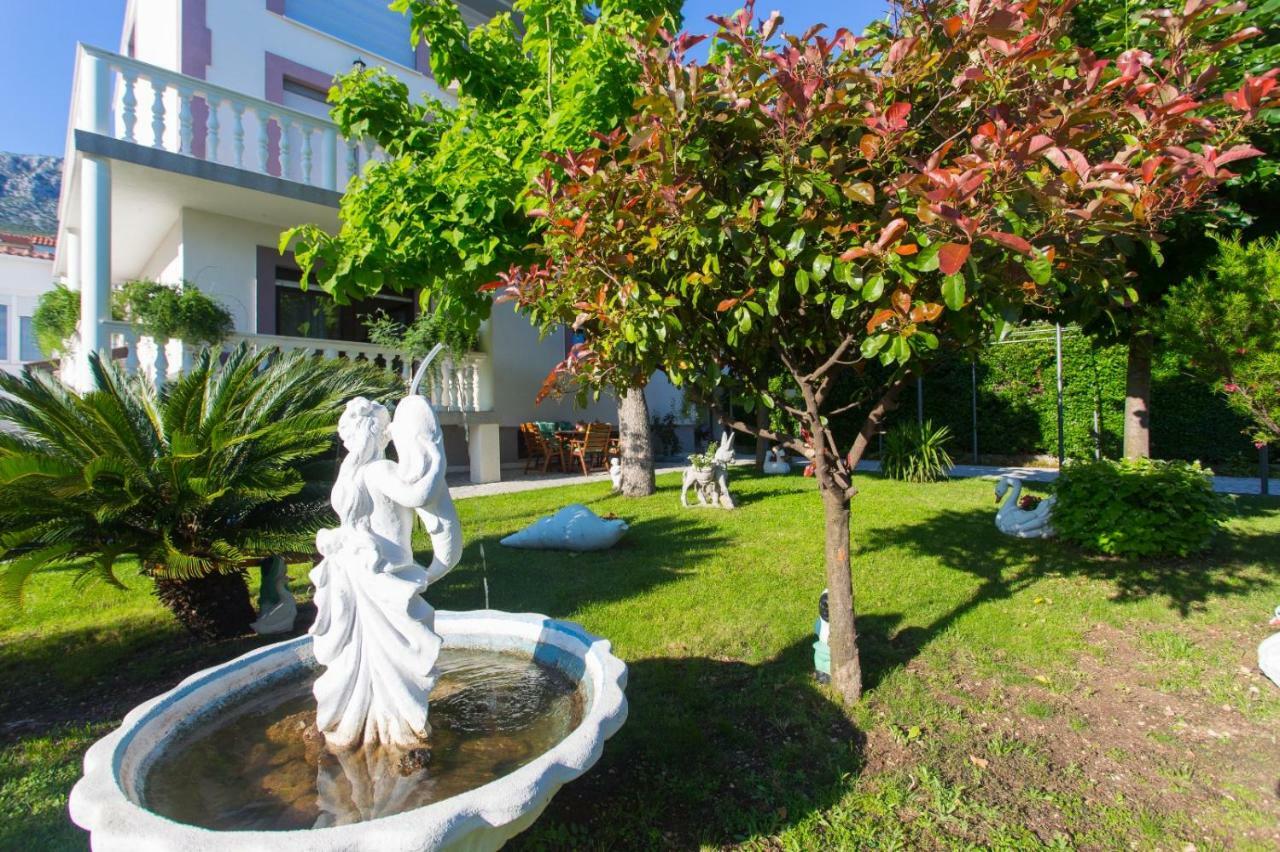 Apartmani Luis Kastela Dış mekan fotoğraf